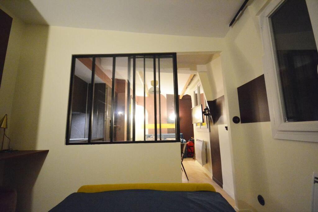 Apartment Design A La Bourse Du Commerce Paris